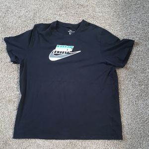 Nike SportswearTEE BRANDMARK - Print T-shirt